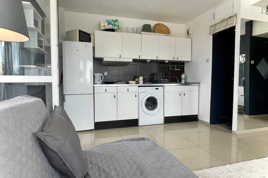 Sawa Apartment 2Xmetro Wifi 500 Mbs 50'Tv Netflix Hbo Appletv+ Warschau Buitenkant foto