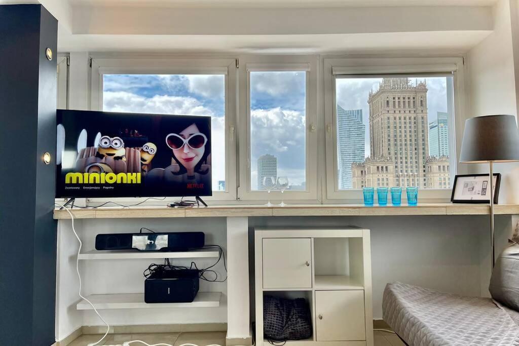 Sawa Apartment 2Xmetro Wifi 500 Mbs 50'Tv Netflix Hbo Appletv+ Warschau Buitenkant foto