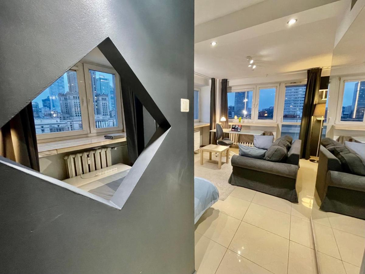 Sawa Apartment 2Xmetro Wifi 500 Mbs 50'Tv Netflix Hbo Appletv+ Warschau Buitenkant foto