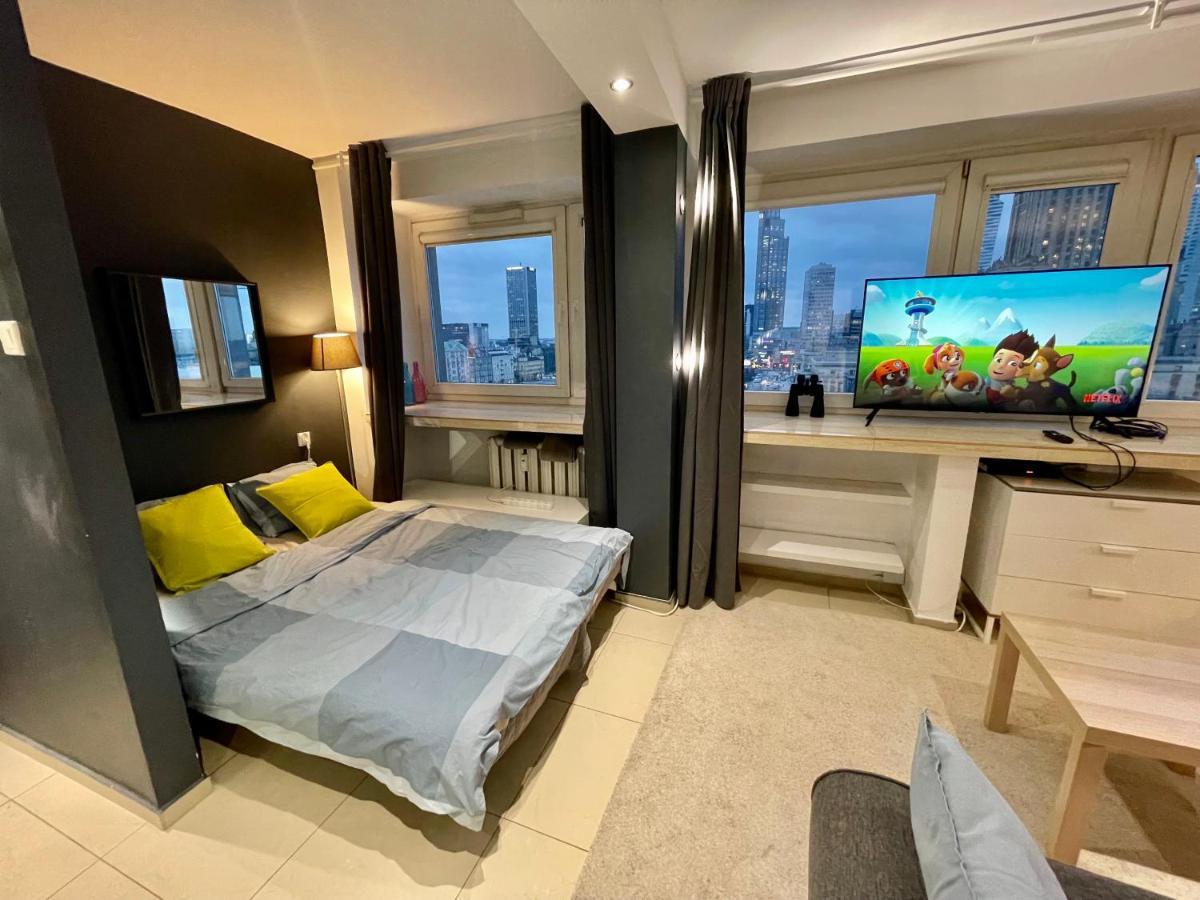 Sawa Apartment 2Xmetro Wifi 500 Mbs 50'Tv Netflix Hbo Appletv+ Warschau Buitenkant foto