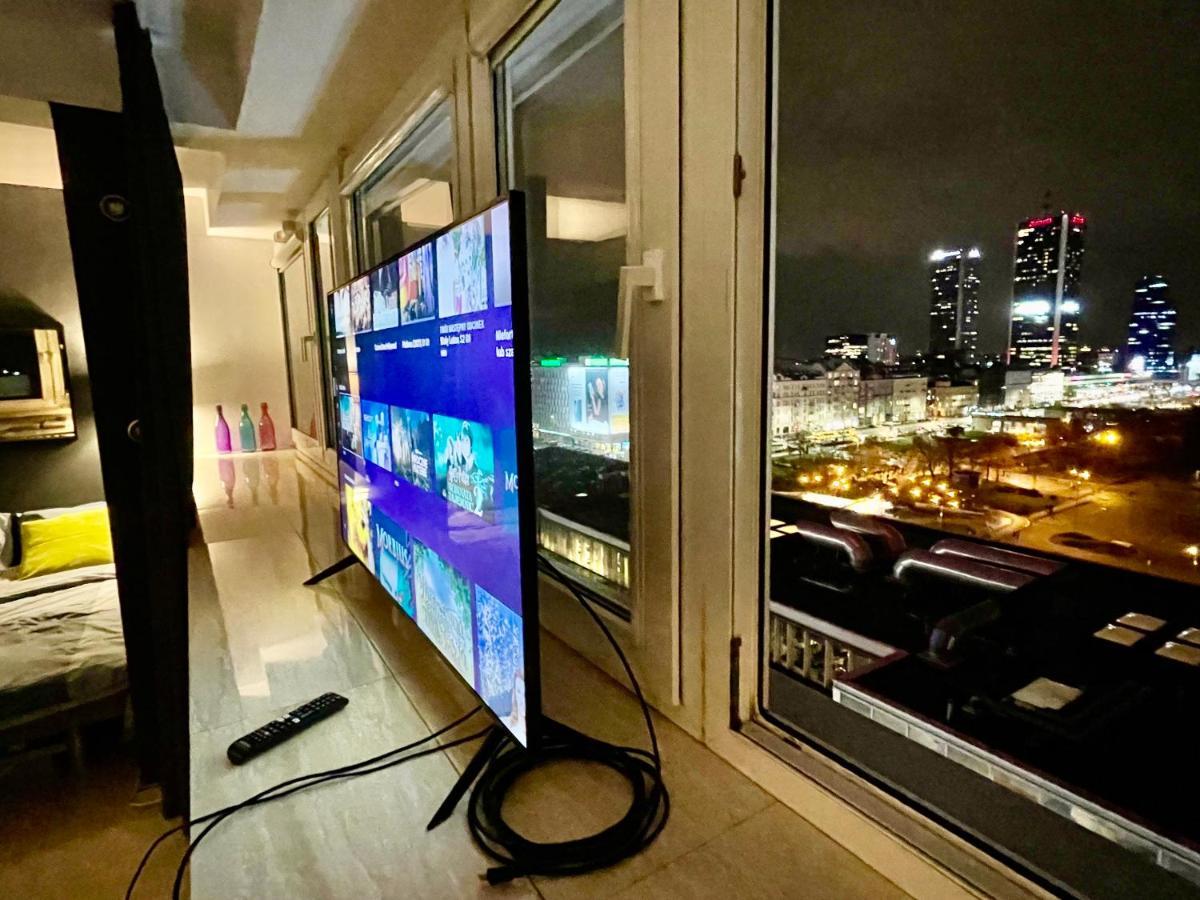 Sawa Apartment 2Xmetro Wifi 500 Mbs 50'Tv Netflix Hbo Appletv+ Warschau Buitenkant foto
